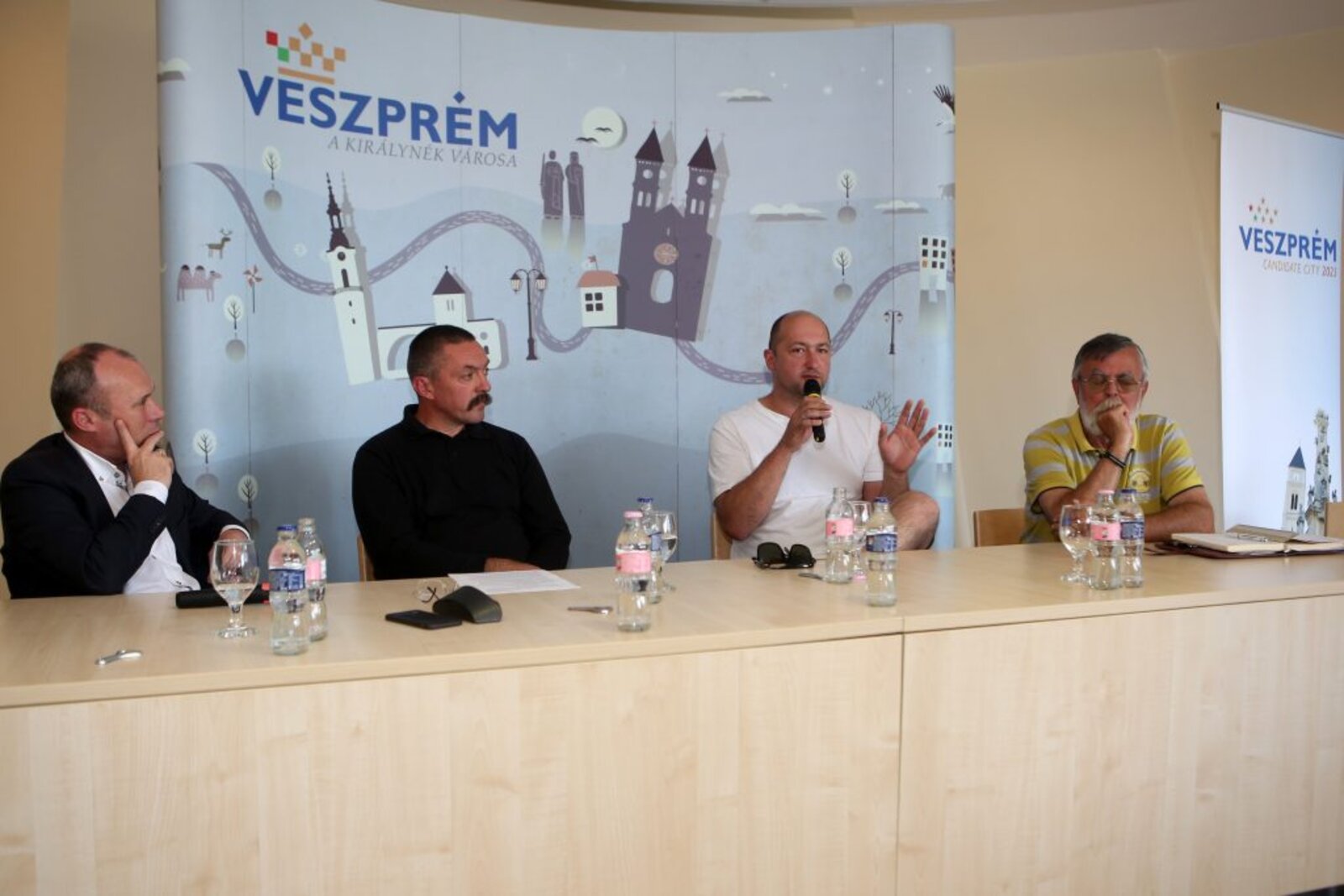 Közéleti Konferencia